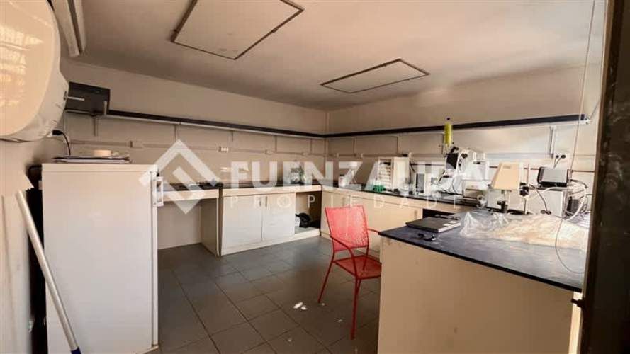 LOCAL COMERCIAL Metro Quilin