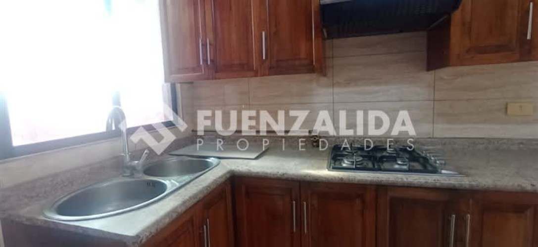 CASA Av Consistorial.