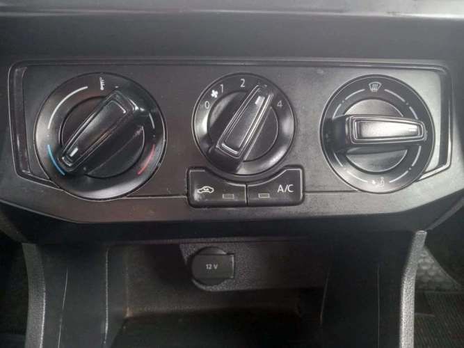 VOLKSWAGEN SAVEIRO 2023