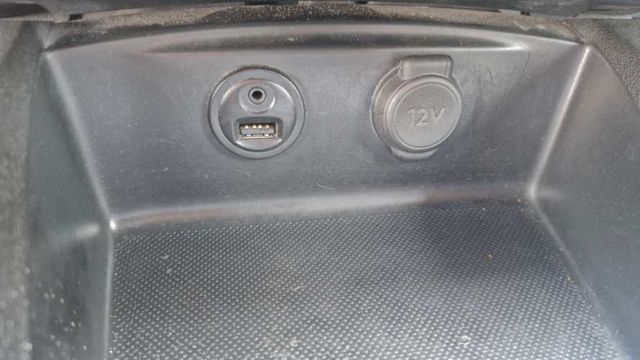 Citroen C4 1.6 HDI Feel Diesel HB S&S 115 BVM MT 5P (2017)