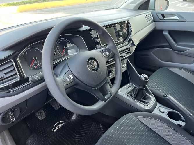 VOLKSWAGEN POLO COMFORTLINE 1.6 MT 2023 ÚNICO DUEÑO