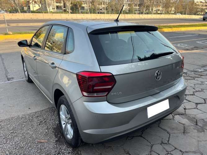 VOLKSWAGEN POLO COMFORTLINE 1.6 MT 2023 ÚNICO DUEÑO