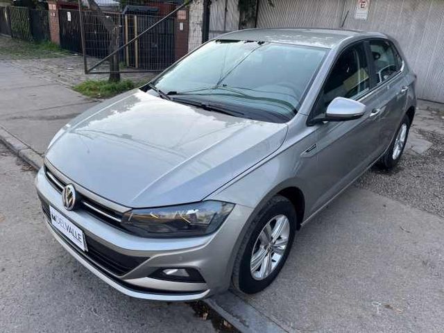 VOLKSWAGEN POLO COMFORTLINE 1.6 MT 2023 ÚNICO DUEÑO