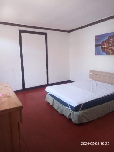 Arrienda habitación con baño privado centro La Serena