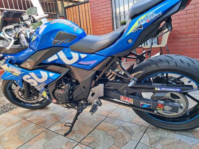 Suzuki gsxr 250