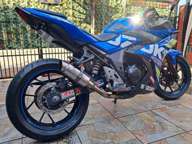 Suzuki gsxr 250
