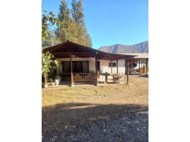 Parcela de 2 Hectáreas con Casa en Catemu