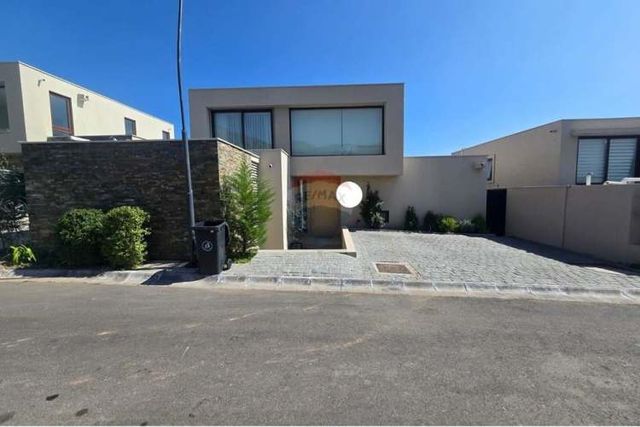 Maravillosa casa mediterránea en chamisero