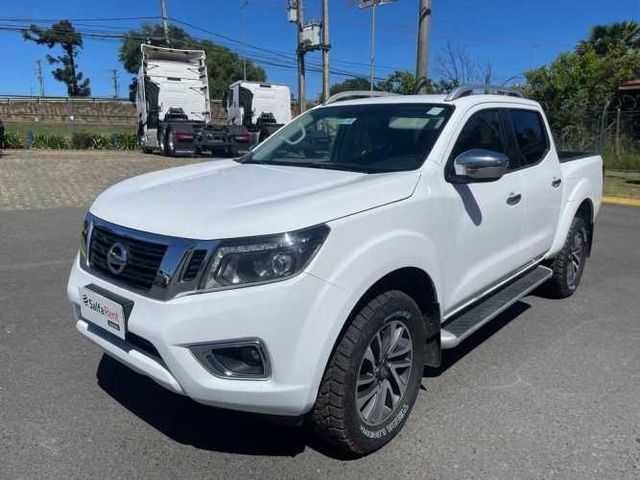 NISSAN NP300 2021