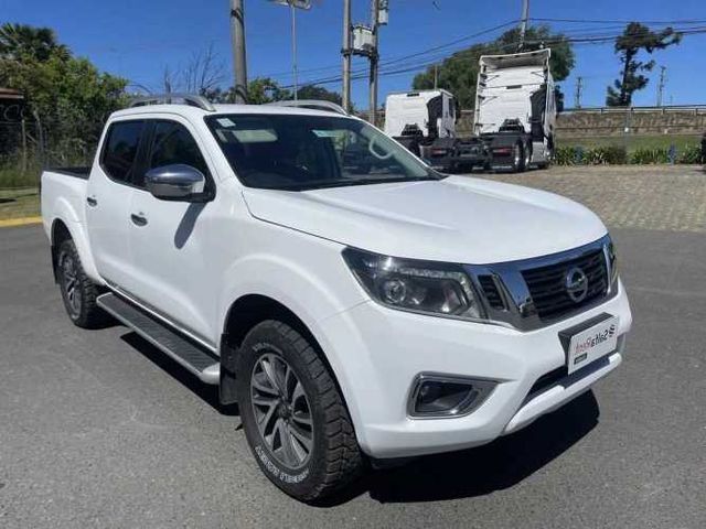 NISSAN NP300 2021