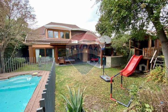 Casa en condominio en lo barnechea