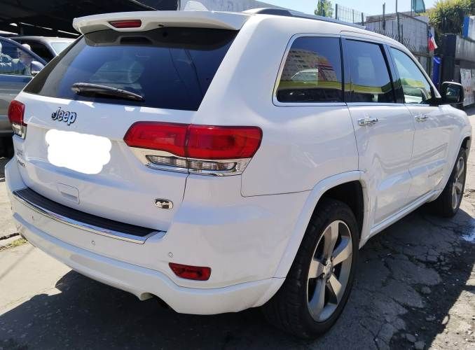 JEEP GRAND CHEROKEE OVERLAND