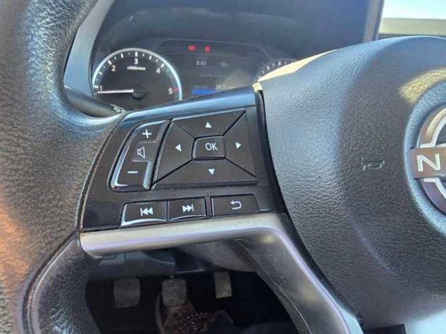 NISSAN NAVARA 2023