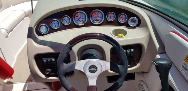 LANCHA CHAPARRAL MODELO 196 SSI  AÑO 2008