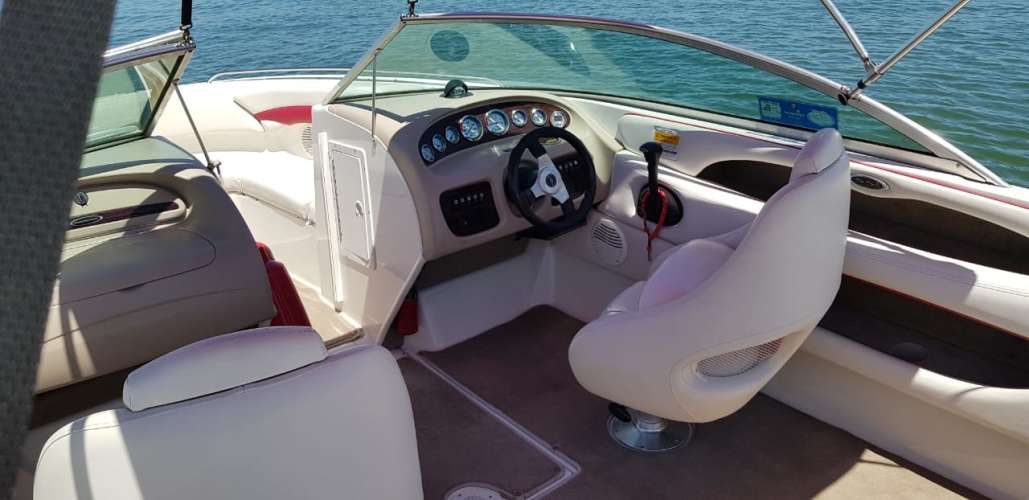 LANCHA CHAPARRAL MODELO 196 SSI  AÑO 2008
