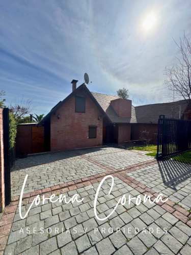 FANTÁSTICA CASA EN VENTA/ 7 D+4B PISCINA!! (118615)