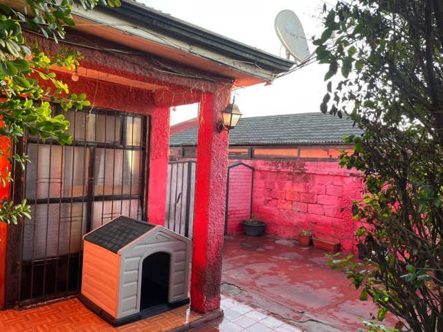 Propiedad con casa para Remodelar