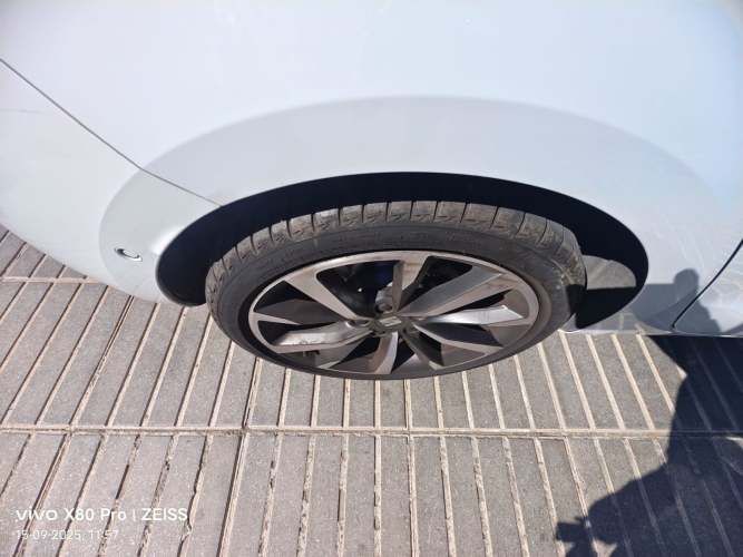 SEAT LEON 1.4 TSI AUTO FR 2023