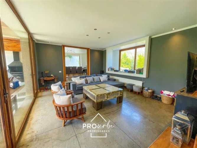 CASA Condominio Los Bosques II, Barrio Piedra Roja Chicureo