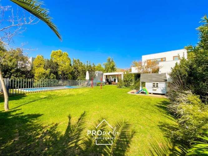 CASA Condominio Los Bosques II, Barrio Piedra Roja Chicureo