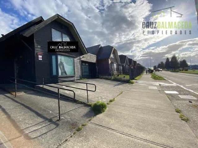 LOCAL COMERCIAL Oportunidad !! Amplia casa en plena Avenida Austral