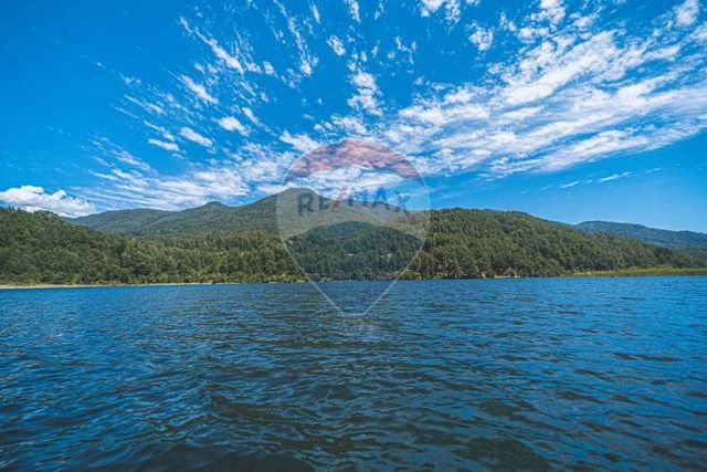 Parcelas en pucón con orilla laguna