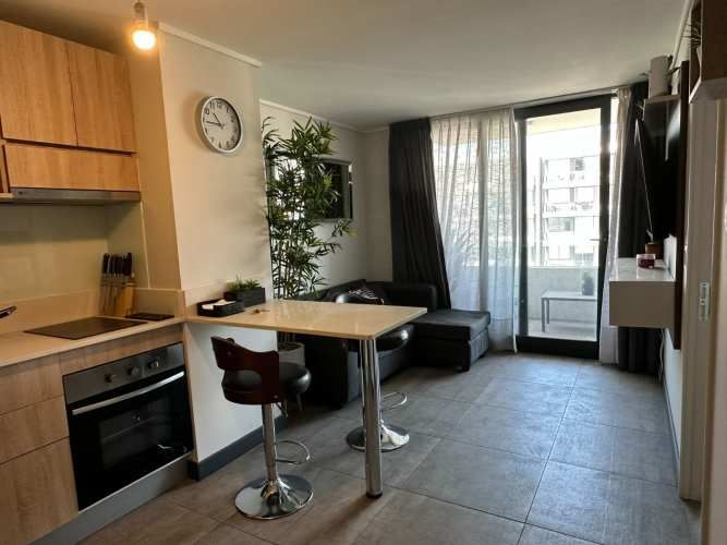 Comodo Depto en Macul