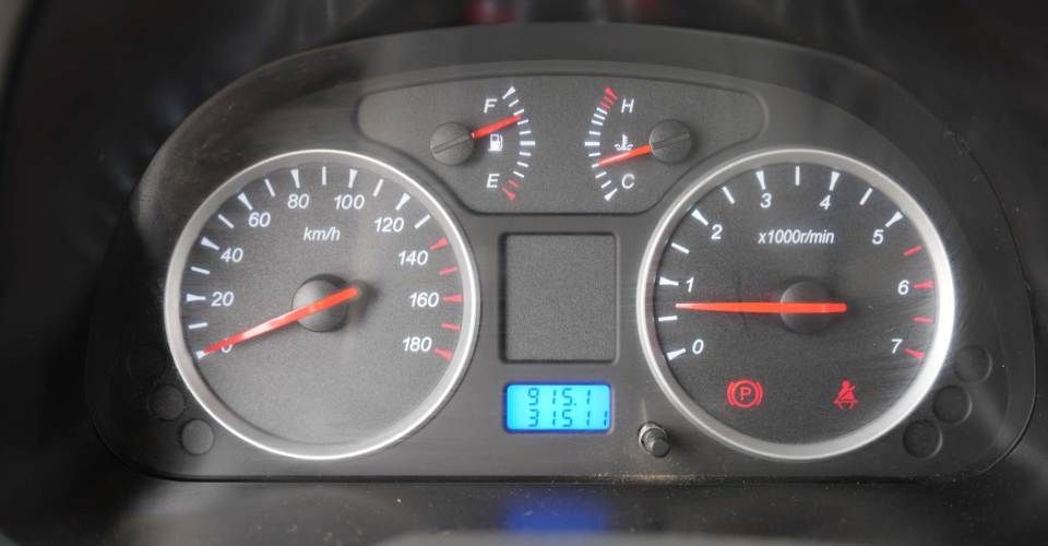 DFSK TRUCK DC 1.3 MT