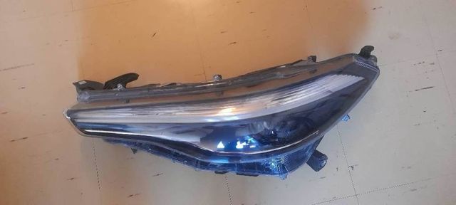 Optico izquierdo toyota corolla cross