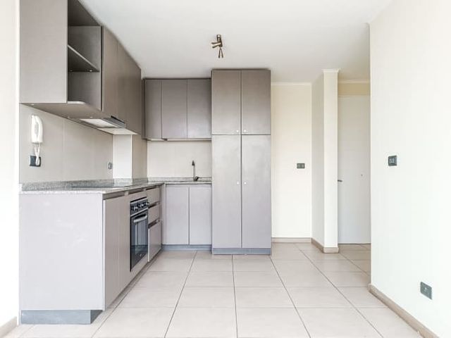 Av. Ecuador 5079 (1 Est )