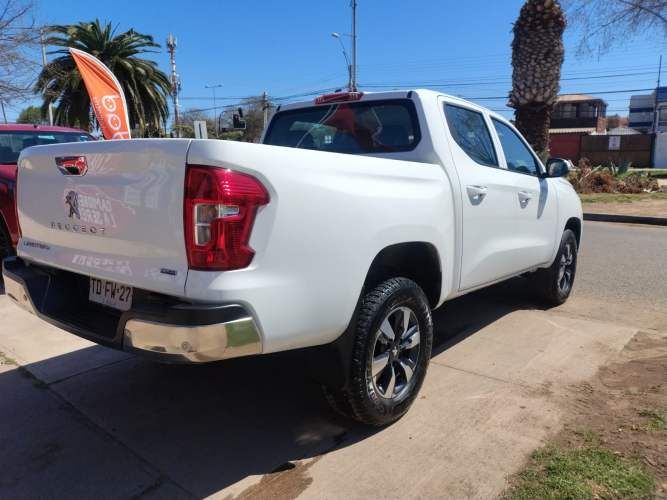 PEUGEOT LANDTREK HDI BLUE 2.2 AT DIESEL AFECTO A IVA