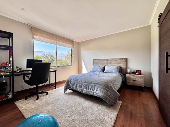 Distribución impecable - Remodelada (118723)