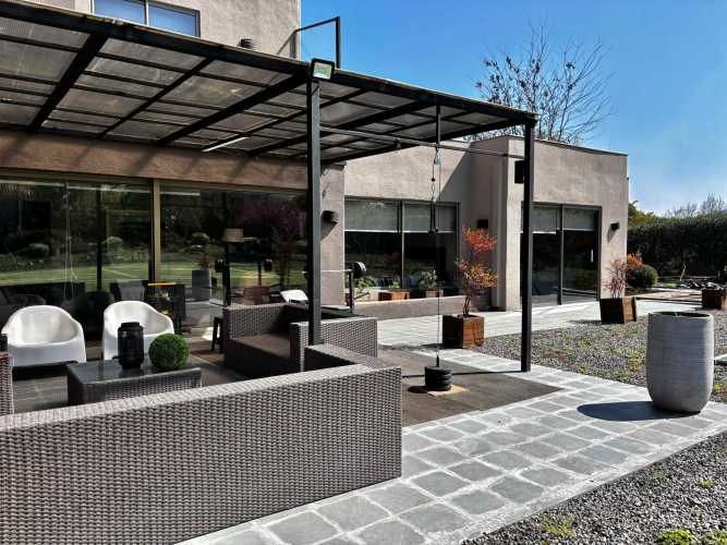 Distribución impecable - Remodelada (118723)