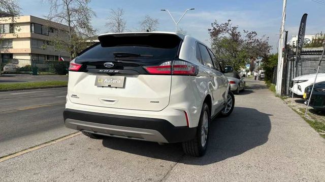Ford Edge AWD 2.0 CVT (2024)