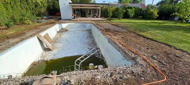 Especialistas en Diseño y Construcción de Piscinas & Obras Civiles