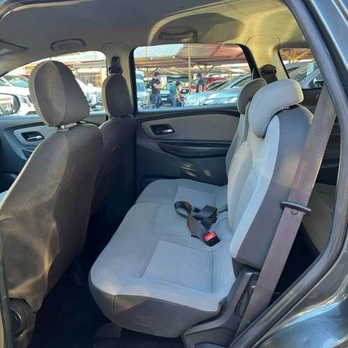 Chevrolet Spin - 2017