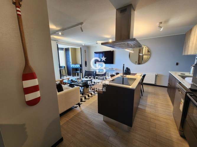 Inversión única: Depto. amoblado con vista al mar