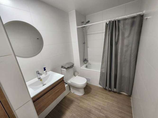 Inversión única: Depto. amoblado con vista al mar