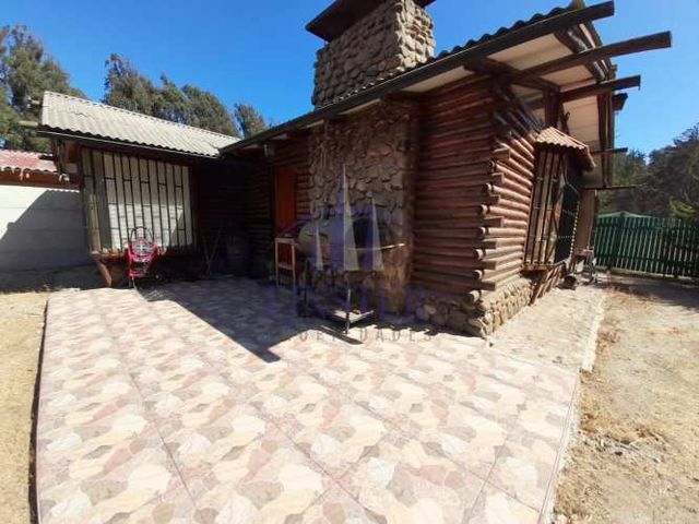 Arriendo Casa 4 Dormitorios Condominio Seguro