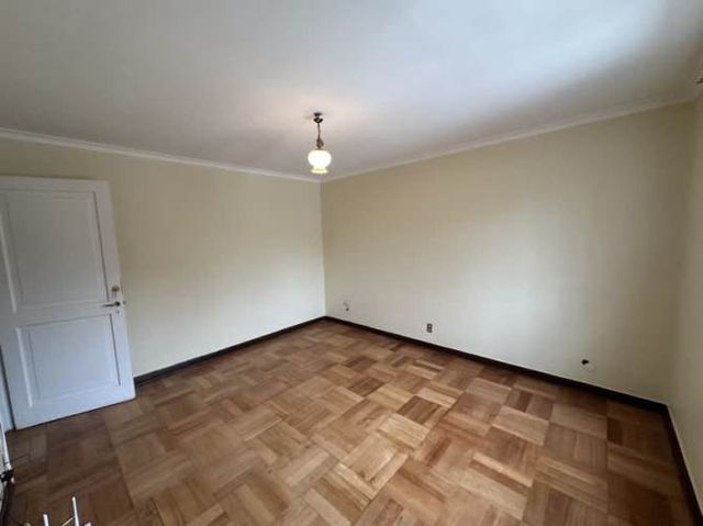 Oficina SEBASTIAN PIÑERA CON VIRGILIO FIGUEROA