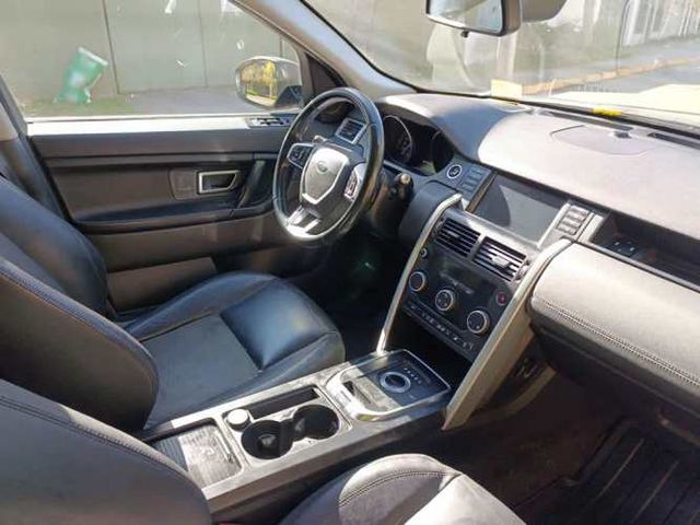 LAND ROVER DISCOVERY SPORT 2015