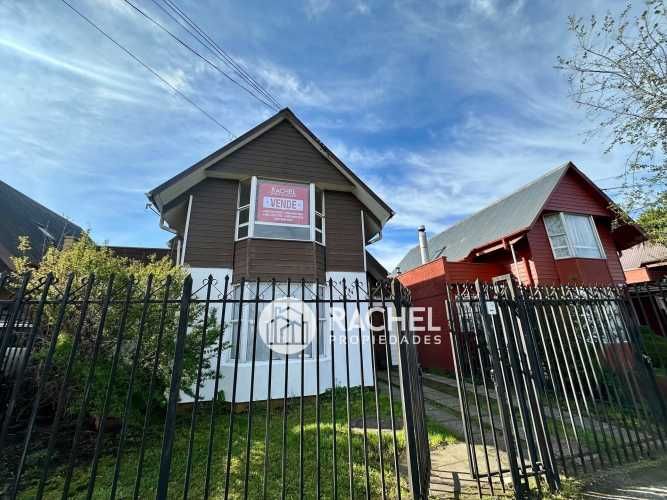 VENTA DE ESPACIOSA CASA DE 4 DORMITORIOS