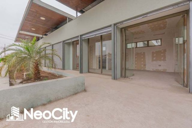 Arriendo Local Comercial Nuevo Sector Norte, Arica