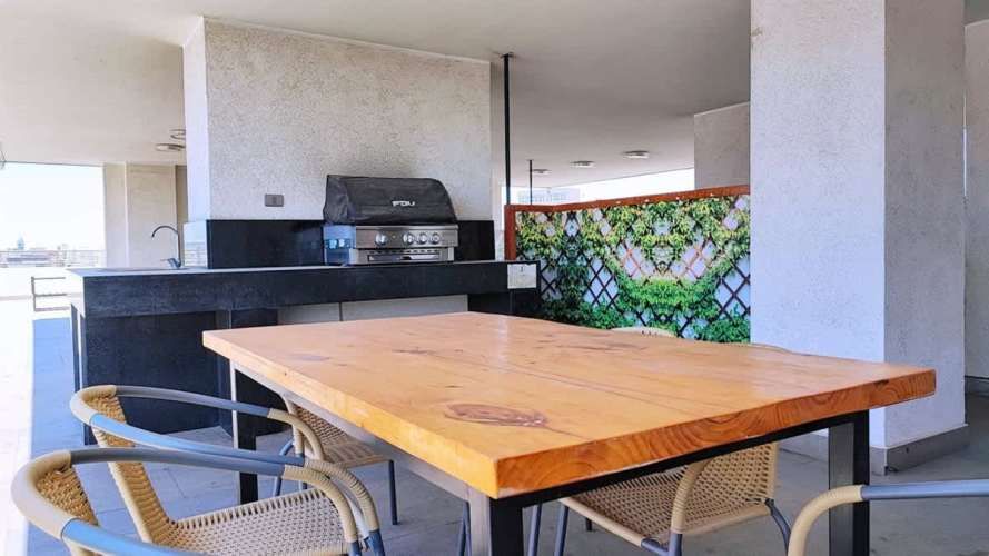 DEPARTAMENTO Olivos con Avda. Independencia cercano a metro Hospitales