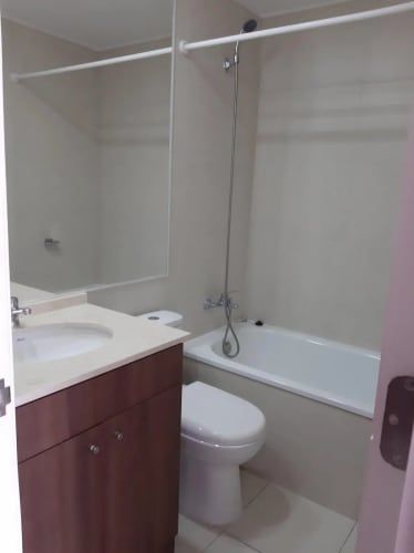 DEPARTAMENTO Olivos con Avda. Independencia cercano a metro Hospitales