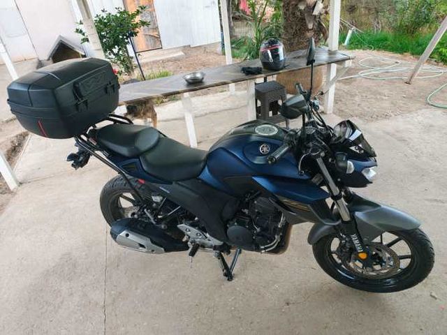Yamaha FZ25 año 2023
