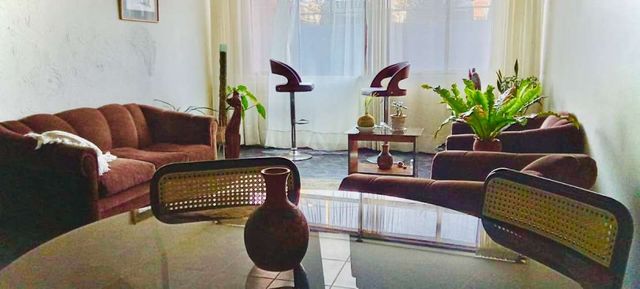 Arriendo Dúplex Amoblado y Equipado en Edificio Lastarria