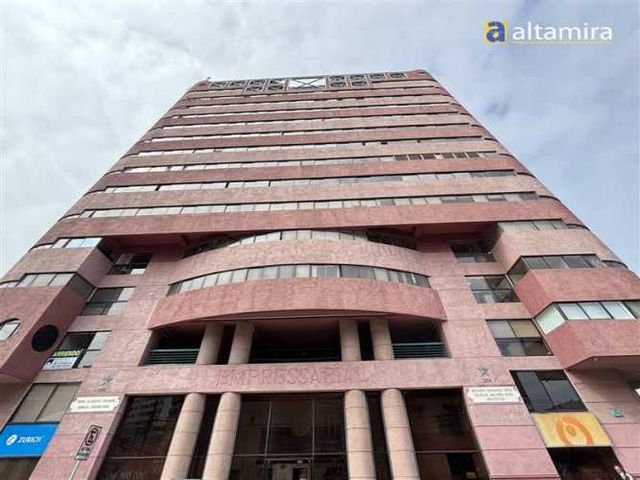 OFICINA Edificio Empresarial - Oficina Piso 7