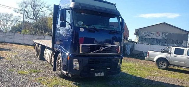 CAMIÓN VOLVO FH12-460HP.