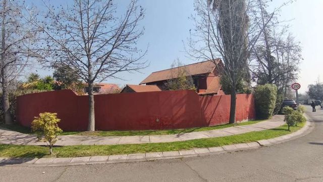 CONDOMINIO CASA GRANDE , DE 5D, 4B, ESTACIONAMIENTO, PISCINA, TERRAZA TECHADA CON QUINCHO